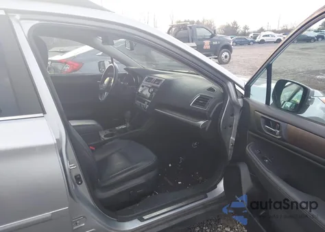 2016 Subaru Outback 2.5I Limited z USA, uszkodzony, nr VIN 4S4BSBNC0G3238338